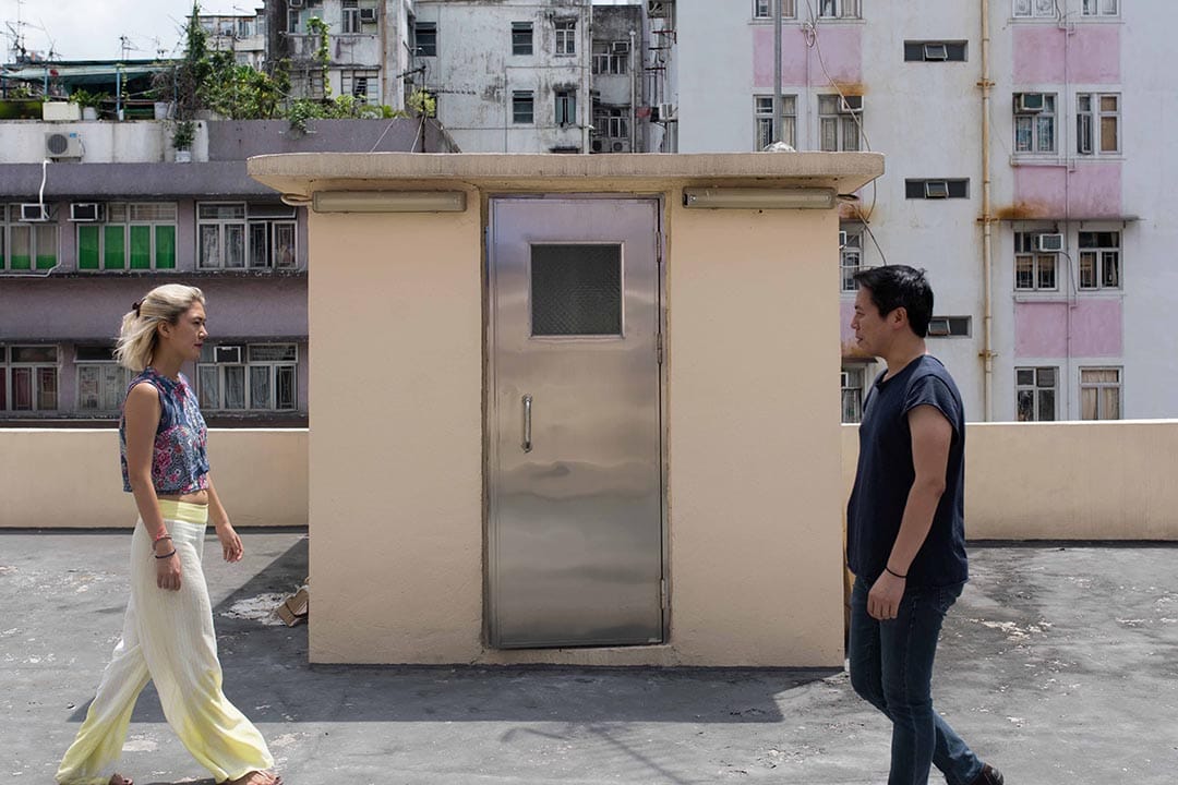 藝術家李傑與策展人黃子欣在深水埗鴨寮街成立的咩事藝術空間 (Things that can happen) 攝：Lit Ma/端傳媒