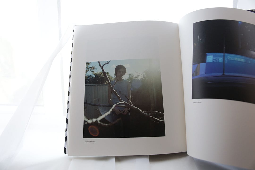  摄影师Ying Ang的《Gold Coast》相集。摄：樊素心/ 端传媒