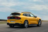 De Vijf van Perry: een AMG SUV, een nieuwe Porsche en een buitenaardse Tesla