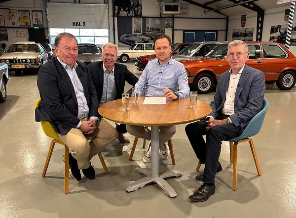 Gerard & Bart over Visscher Classique, moeizame relatie leasebranche en universelen en de pseudo-eindheffing