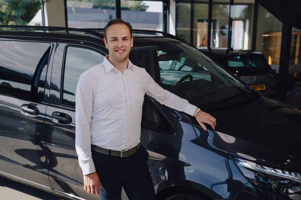 Jim van Ingen maakt deal met Auto-Wessel en start VIA Megastore en groothandel VIA VIA uit