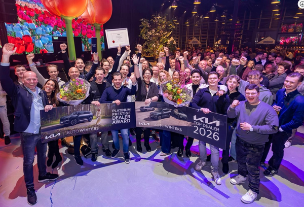 BKAN Awards | Kia bekroont Auto Winters, De Beer, VDNS, Content Autogroep en Zeeuw & Zeeuw