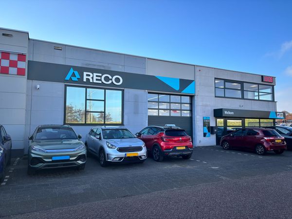 Reco Autoschade Velserbroek heropent in nieuw pand na brand