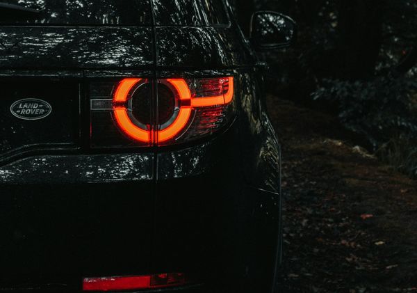 Jaguar Land Rover diep in rode cijfers