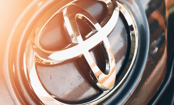Toyota benoemt nieuwe topman en verhoogt winstverwachting