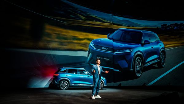 BYD knalt hard door en streeft naar stabiele relaties. Maar dealers kijken inmiddels ook over de grens