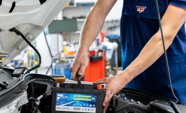 Vrooam-grossiers gaan AD Expert en AutoExpert voeren