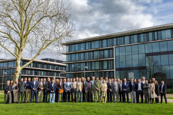 Defensie sluit raamovereenkomst voor civiele dienst- en bedrijfsauto’s