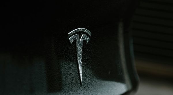BKAN Data | Tesla debuteert in APK-top 25