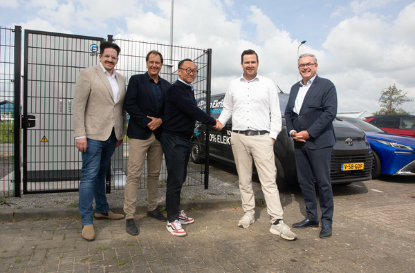 Toyota-dealer Van Ekris zet bij drie vestigingen batterijopslag in tegen netcongestie