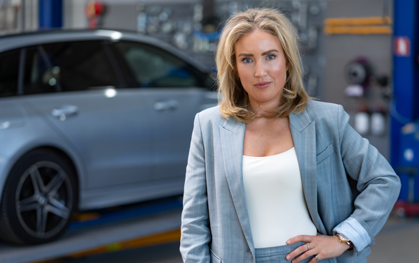 Jolique Möller neemt leiding Möller Autoschade Groep over