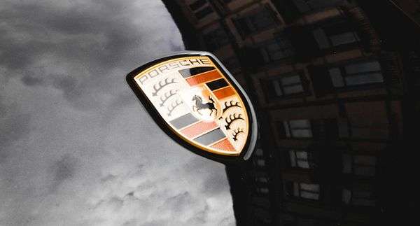 Porsche sluit dochterondernemingen, 500 banen gaan verloren