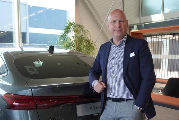 Bertil Burgler van Vallei Auto Groep naar AmegaFleet