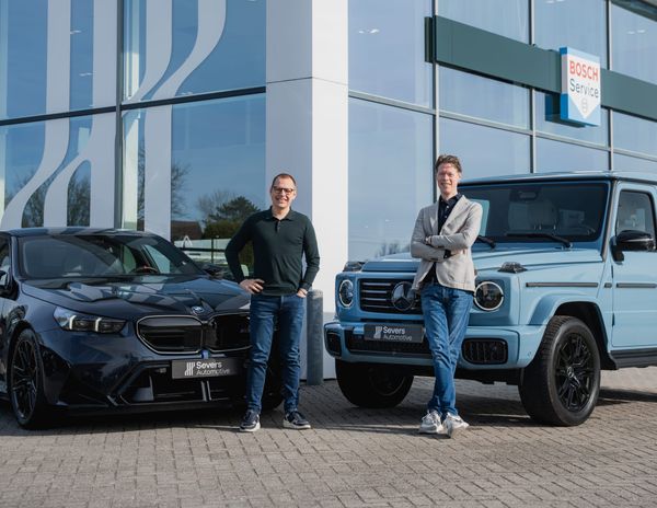 BKAN Universeel | ex-BMW-dealer Severs stampt door