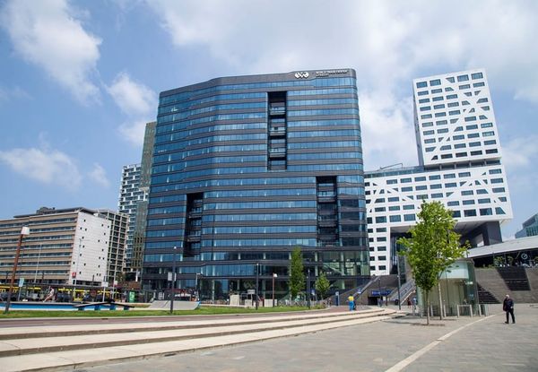 AutoBinck verkoopt nu ook Business Lease Hongarije