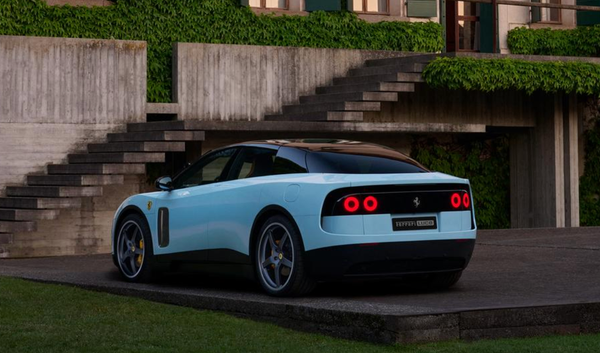 Eerste volledig elektrische Ferrari geveild voor 40 miljoen dollar