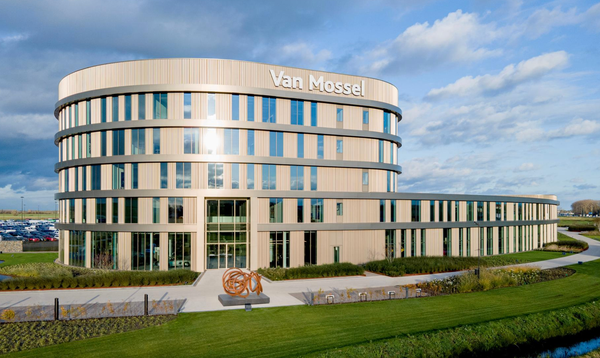 Van Mossel koopt Business Lease Poland van AutoBinck