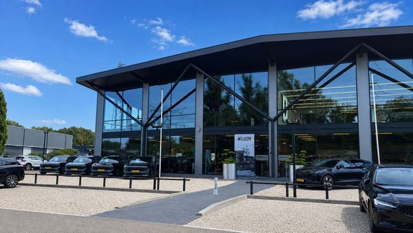 Zeekr schakelt naar dealermodel, Nieuwenhuijse Groep eerste dealer
