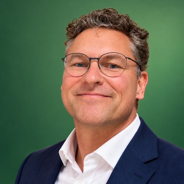 Arjan Schenk vertrekt bij Leasys, ook wissel in top bij CA Auto Bank