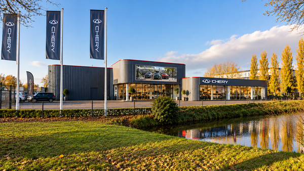 Zeeuw & Zeeuw wordt Chery-dealer in Utrecht