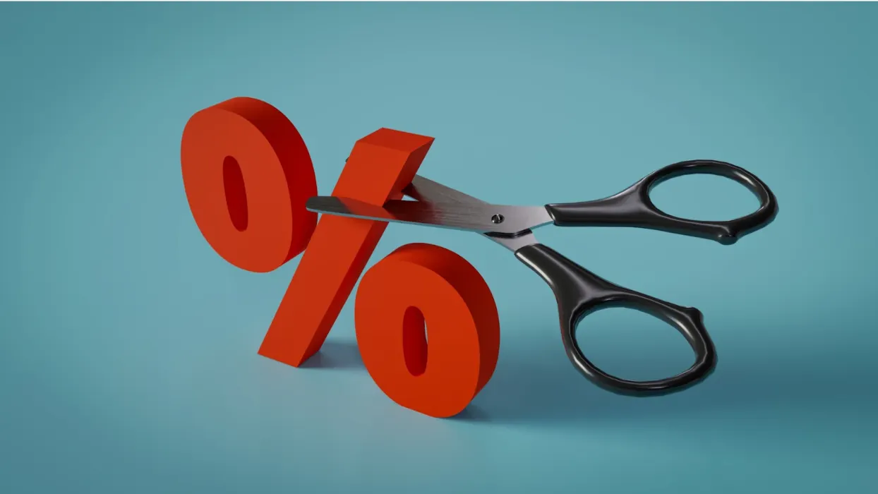 Read 'Off-Price Retailers Expanding Reach'