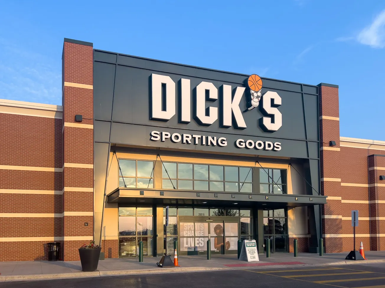 Read 'Dick's: A Pivot Point in Outdoor and Sporting Goods'