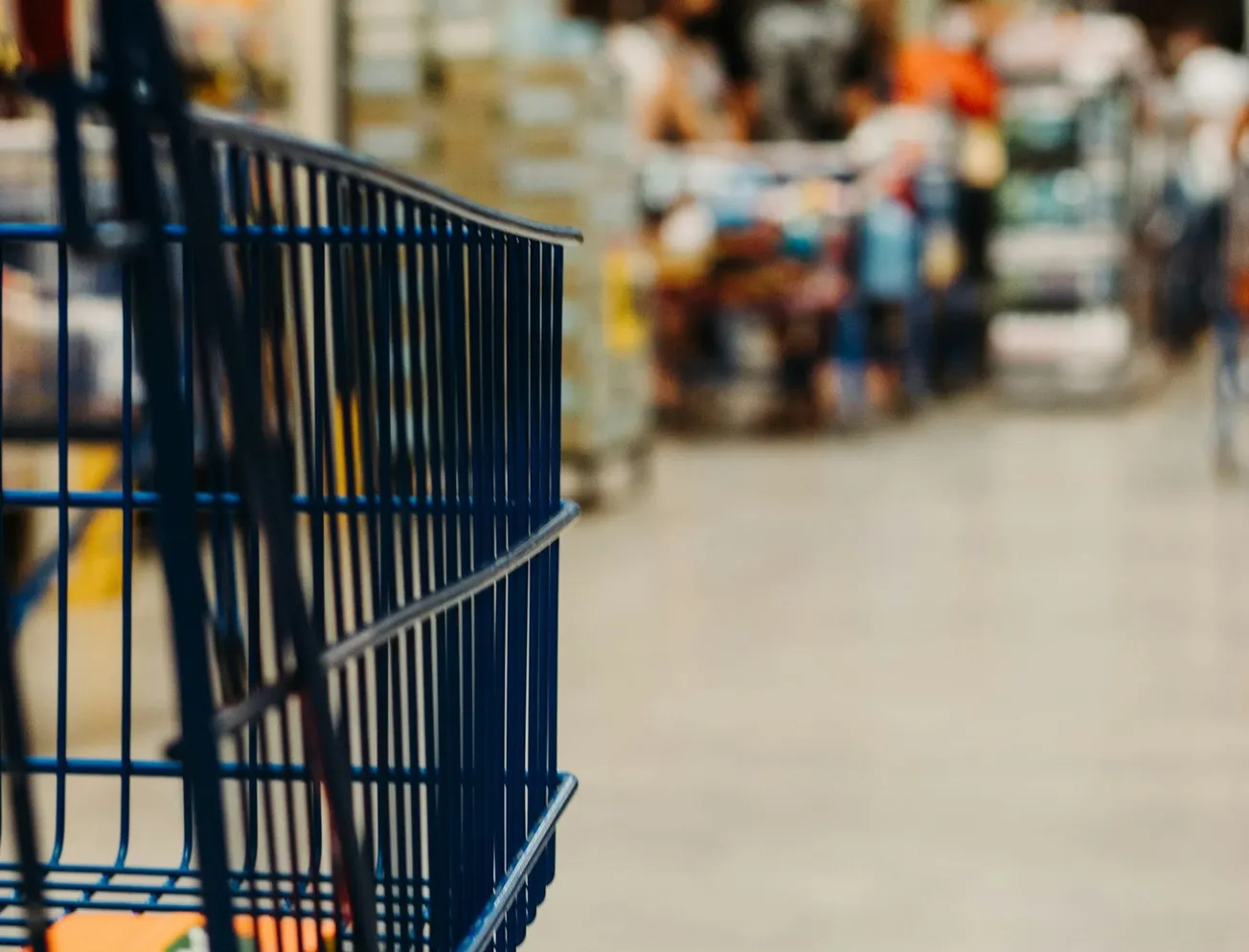 Retail Earnings Reveal Split Realities In Consumer Spending Trends