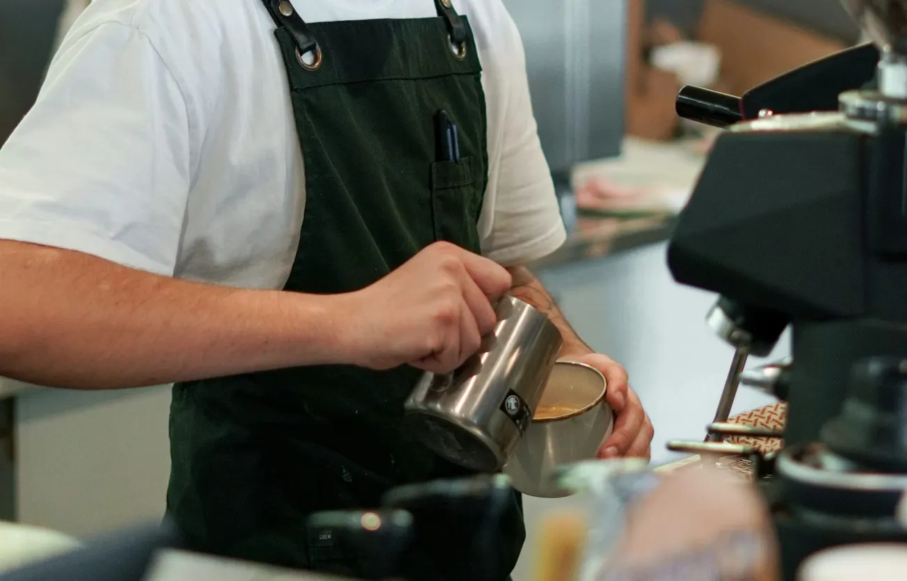 Starbucks to Hire Thousands for New Coffeehouse Coach Roles
