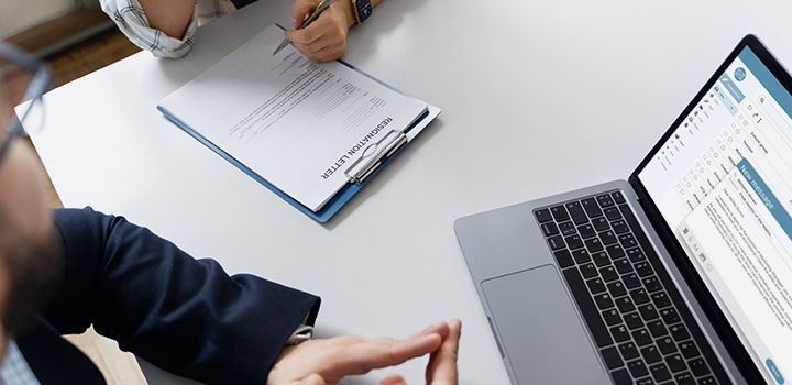 fieldengineer.com | How to Write an Effective Resignation Letter: Examples and Templates