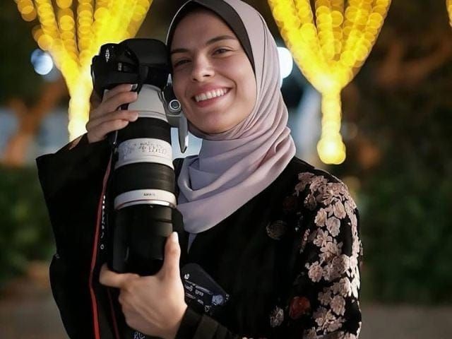 世界苦茶04月18日新闻 | 38条 | 特朗普与美联储主席鲍威尔爆发冲突