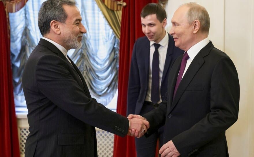 世界苦茶04月28日新闻 | 54条 | 伊朗外长访俄就停火谈判磋商