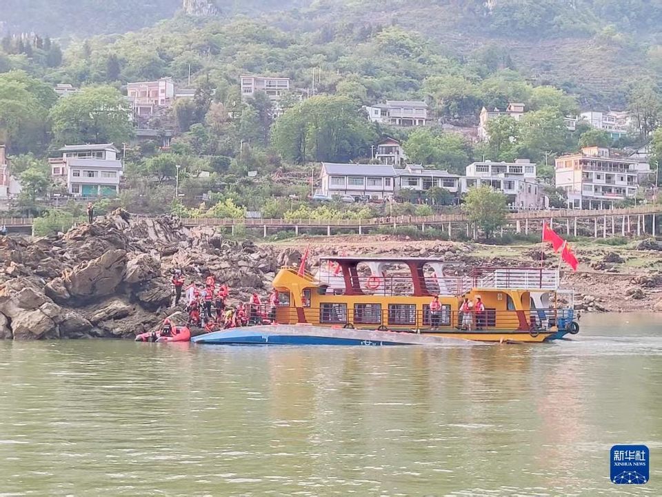 世界苦茶05月05日新闻 | 26条 | 习近平将访俄