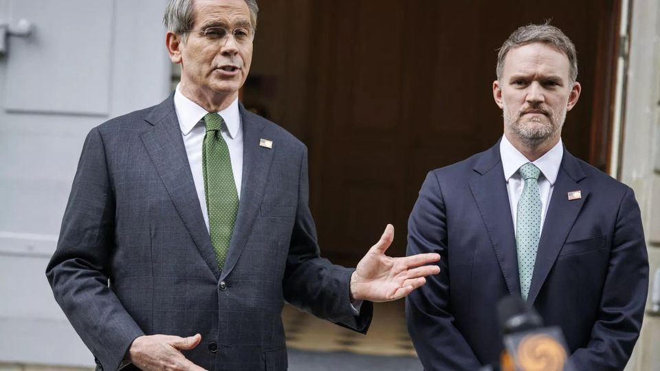 世界苦茶05月13日新闻 | 35条 | 中美贸易战现惊天逆转