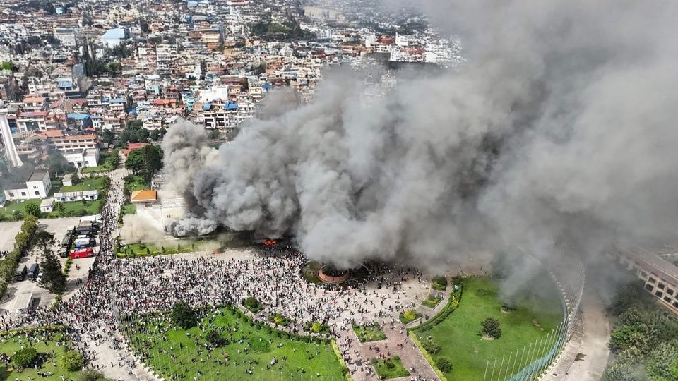 世界苦茶09月10日新闻 | 42条 | 尼泊尔抗议让总理辞职