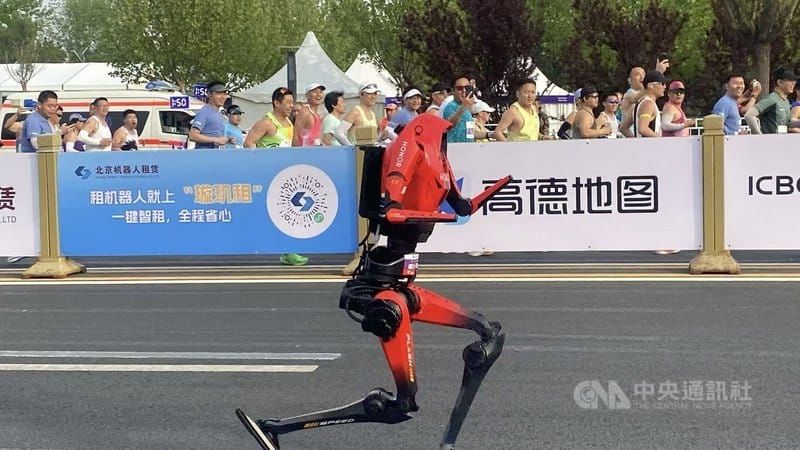 世界苦茶04月20日新闻 | 47条 | 美伊对峙致油价再次上涨