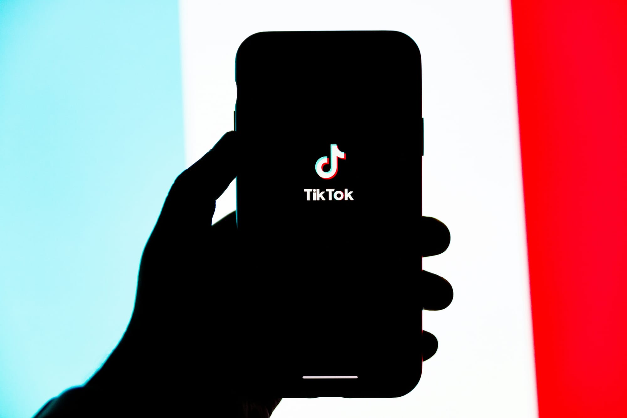 Kiwi dollar drifts lower as Trump inauguration looms
