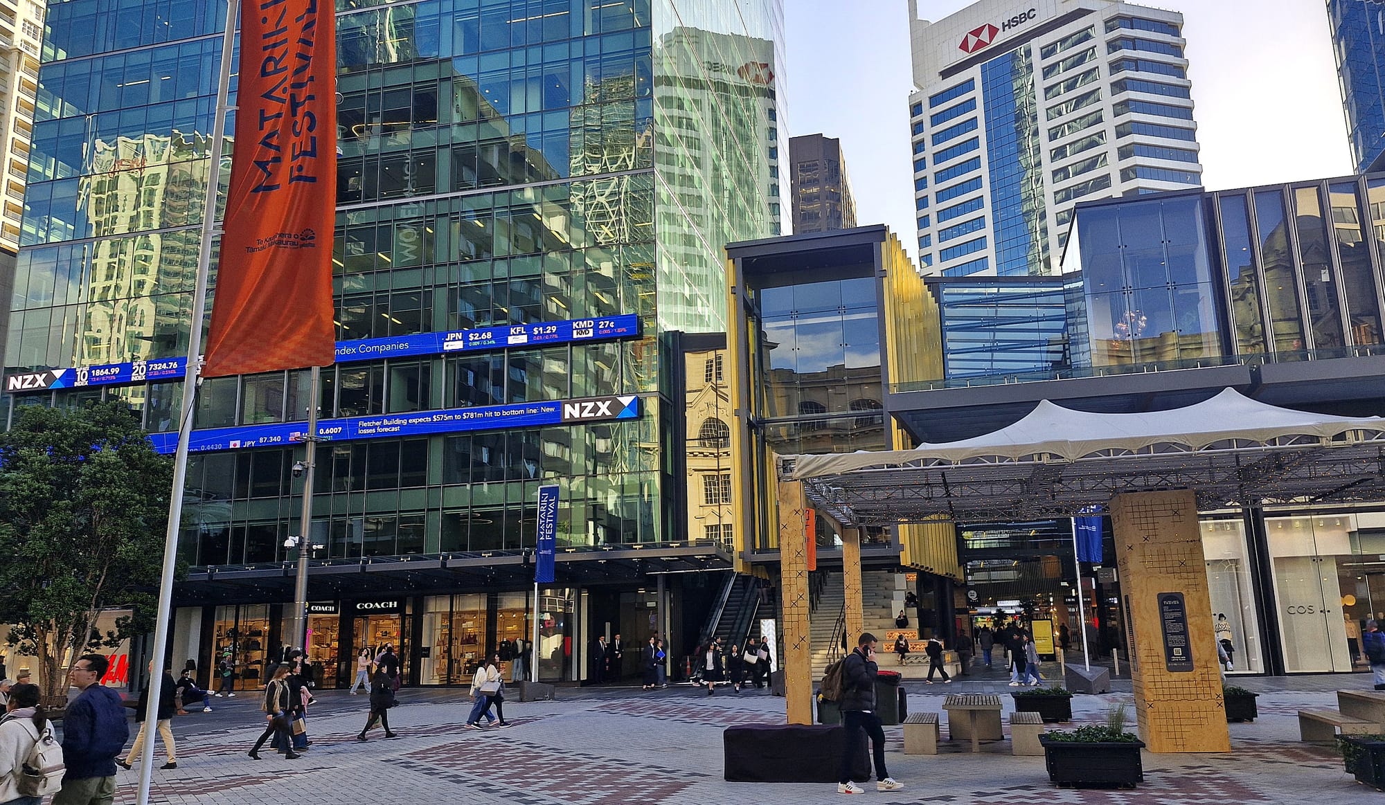 NZX50 falls alone as Fletcher’s update disappoints