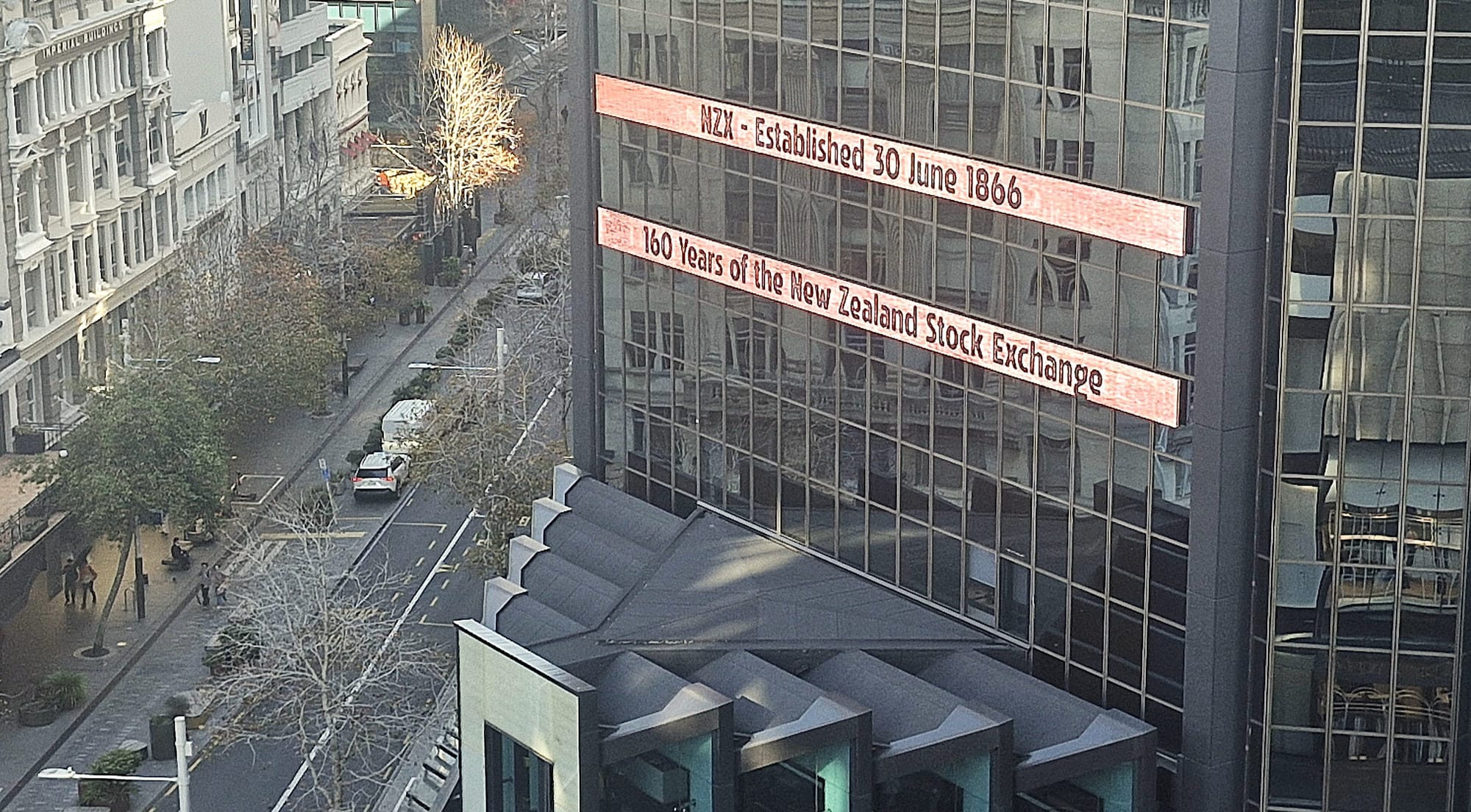 NZX 50 in positive territory halfway this year after best qtr since Dec 2024