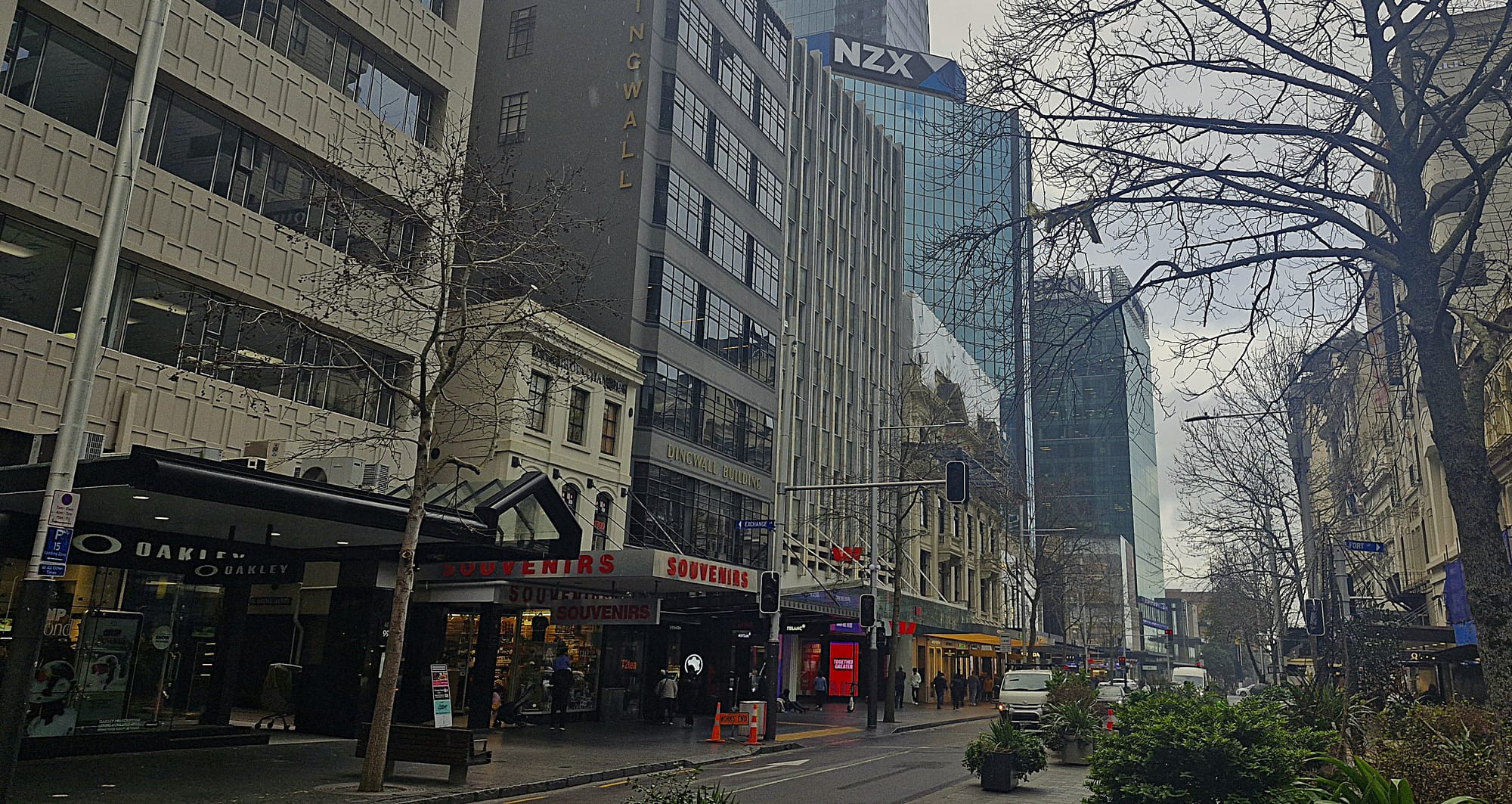 NZX 50 falls from record as growing rate hike expectations push up bond yields
