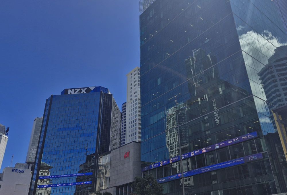 Tech rally bypasses NZX50; energy companies face MSCI switch post image