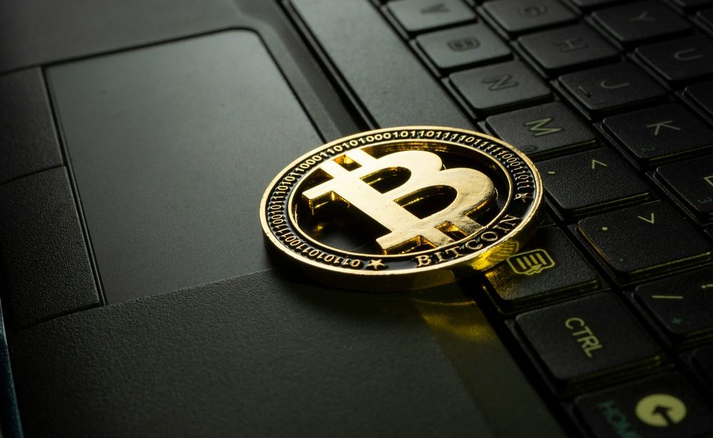 Sharesies eyes crypto; Wall St slips as earnings season continues post image