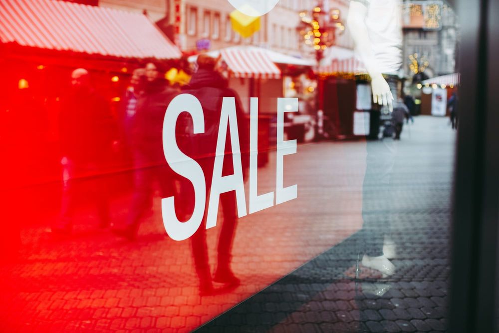 Kiwi climbs to 4-mth high as inflation figures loom post image
