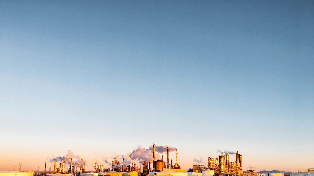 US military deployment to Iran keeps markets on edge; Vector earnings loom post image
