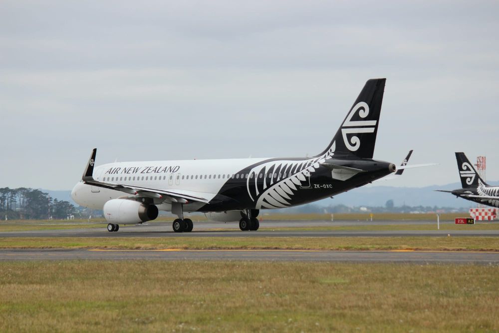 Air NZ tumbles to new low as fuel costs mount; NZX50 slides post image