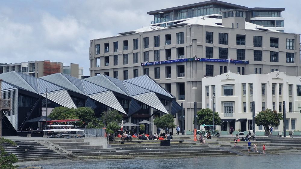 NZX 50 touches 14k level for first time as F&P Healthcare drives gains post image