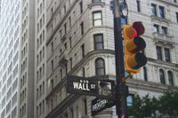 Wall Street rally ends as investors fret over bonds post image