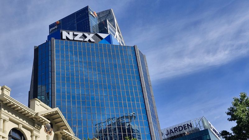 NZX50 tumbles as Trump’s tariffs slap F&P Healthcare post image