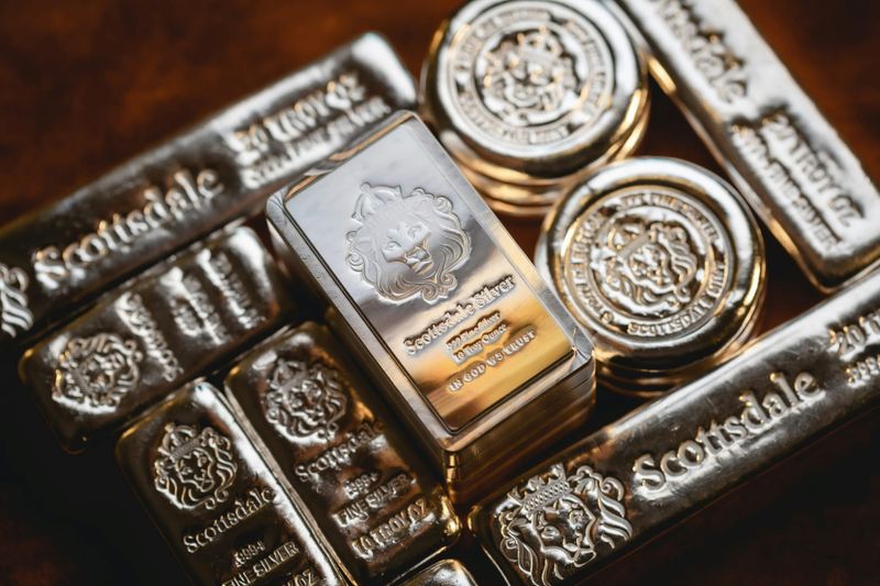 Precious metal surge stalls, keeping miners in spotlight post image