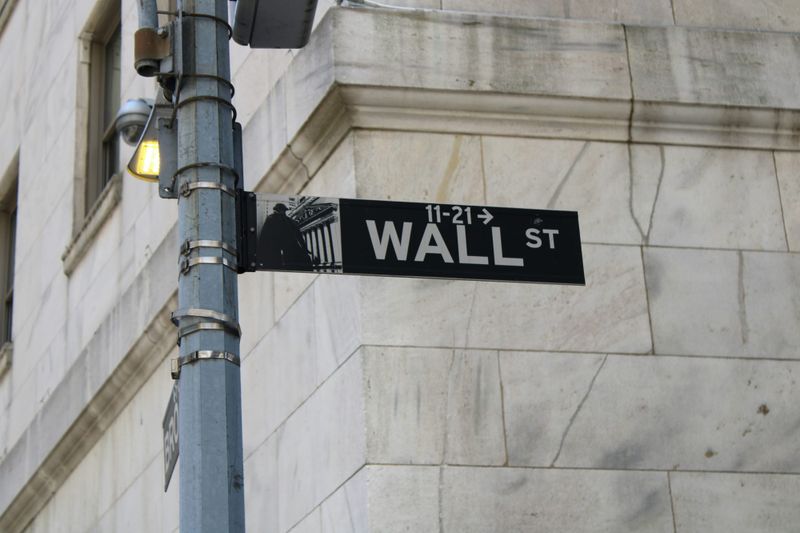 Bank earnings don’t impress as Wall St stays optimistic post image