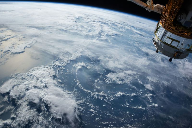 Rocket Lab rallies on US$8b cash-and-share deal to buy Iridium post image